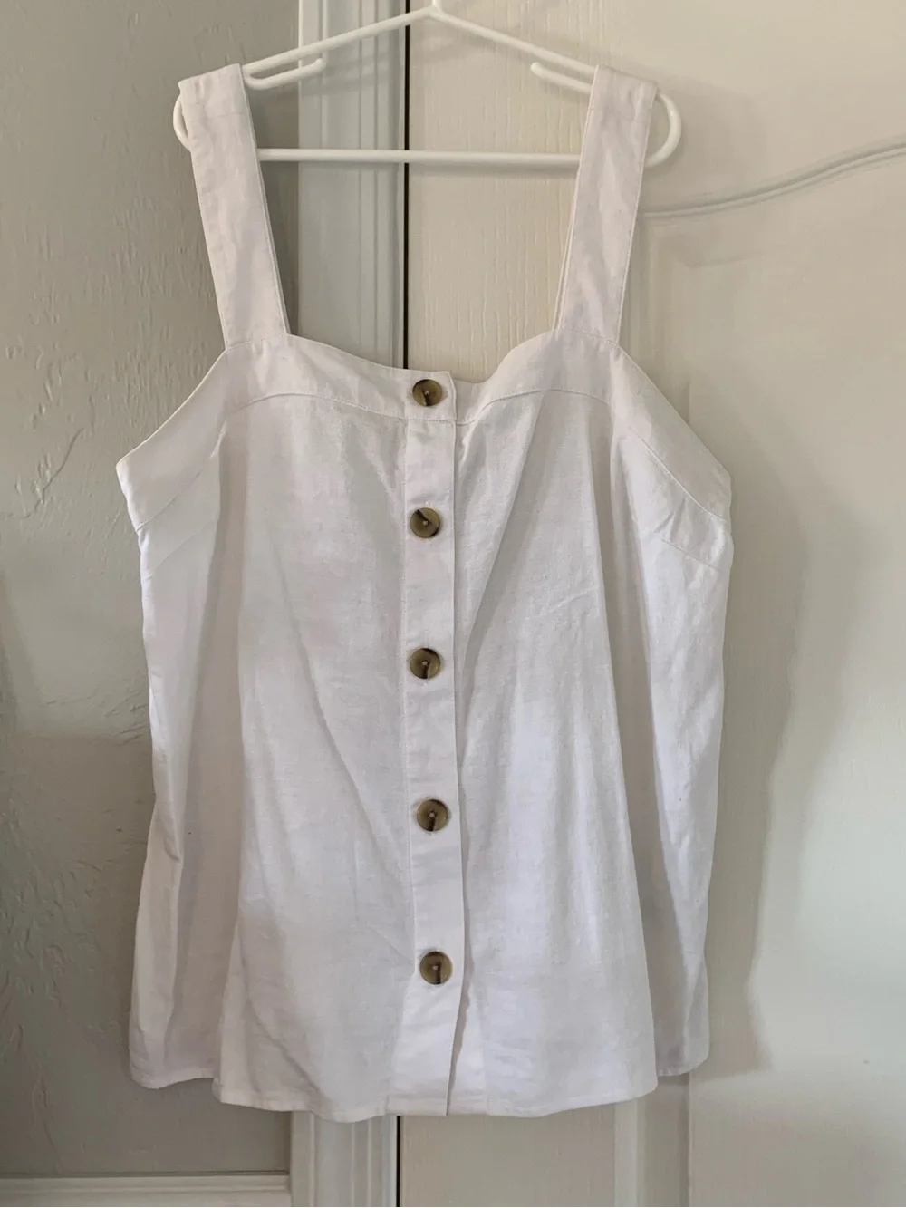 •J. Crew White Linen Button-Front Tank•